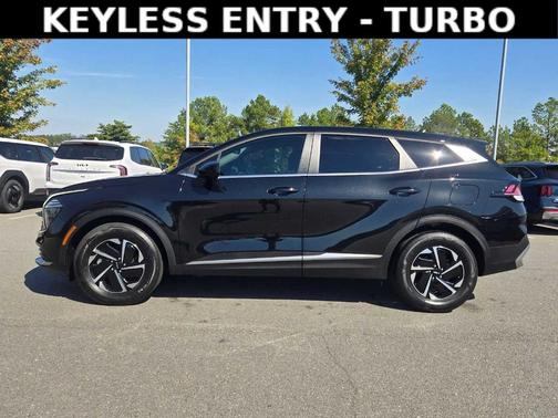 2025 Kia Sportage Hybrid LX