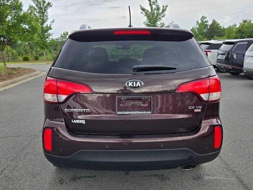 Dark Cherry 2015 Kia Sorento EX
