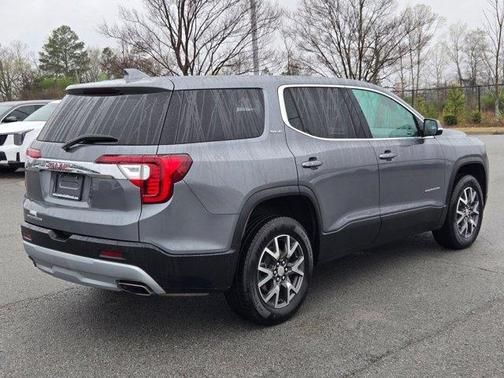 2022 GMC Acadia SLE