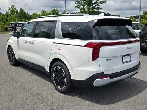 Snow White Pearl 2026 Kia Carnival EX