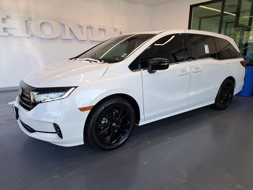 2024 Honda Odyssey 