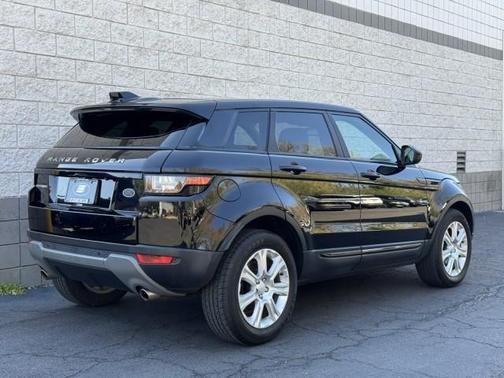 2018 Land Rover Range Rover Evoque SE Premium