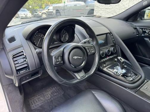 Polaris White 2016 Jaguar F-TYPE Base