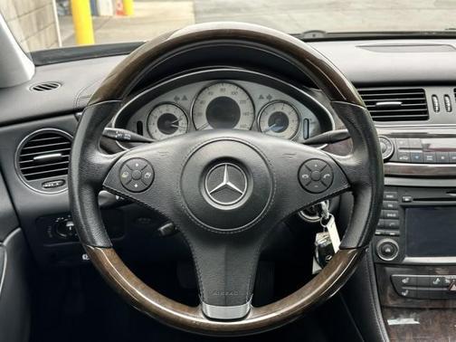 2009 Mercedes-Benz CLS-Class
