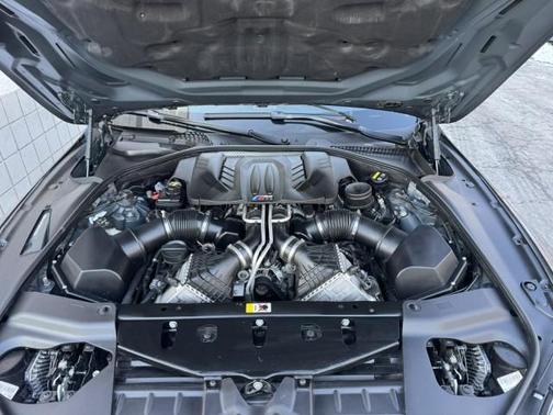 2016 BMW M6 Base