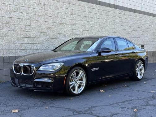 2013 BMW 750 i