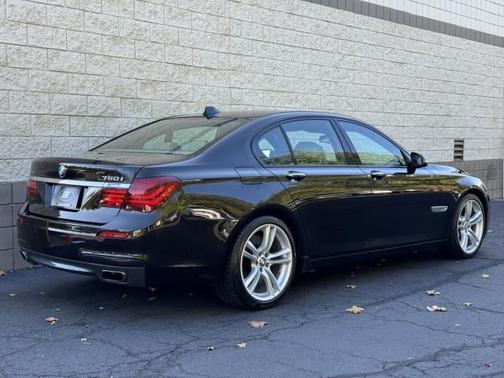 2013 BMW 750 i
