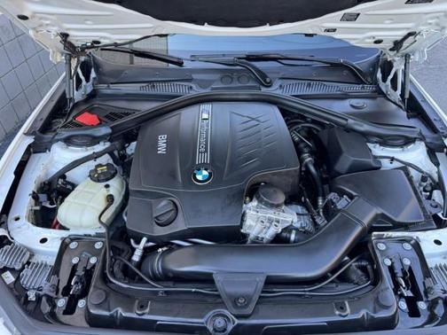 2016 BMW M235 i
