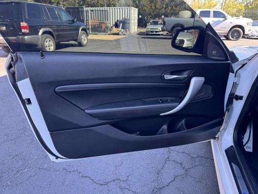 2016 BMW M235 i