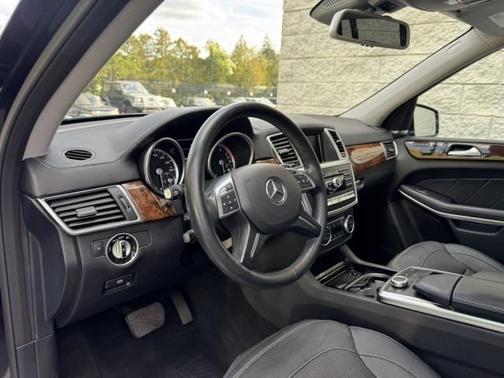 2015 Mercedes-Benz GL-Class GL 550 4MATIC