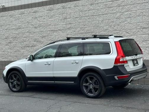 2014 Volvo XC70 T6 Platinum