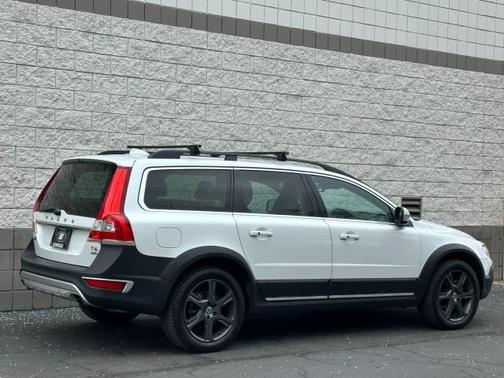 2014 Volvo XC70 T6 Platinum