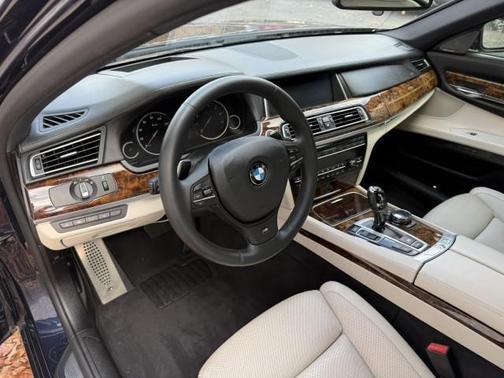 2014 BMW 750 Li