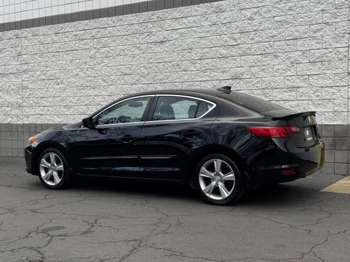 2014 Acura ILX 2.4L w/Premium Package