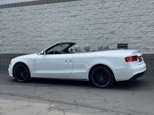 Ibis White w/ Black Roof 2017 Audi A5 2.0T Sport