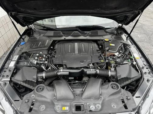 2017 Jaguar XJ XJ R-Sport