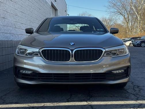 2017 BMW 540 i