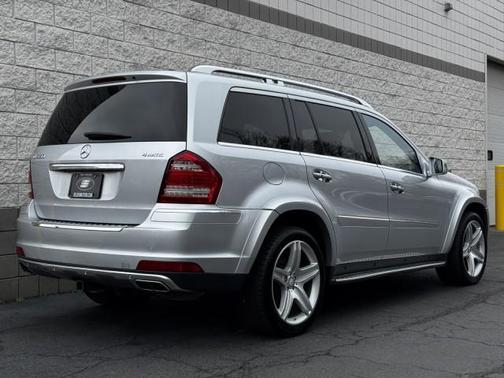 2012 Mercedes-Benz GL-Class GL 550 4MATIC