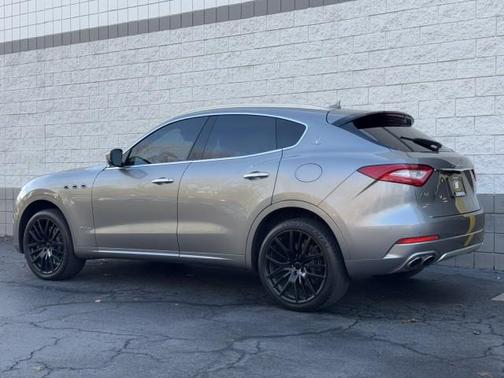 2018 Maserati Levante S GranLusso