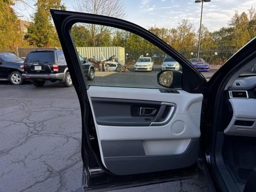 2018 Land Rover Discovery Sport SE