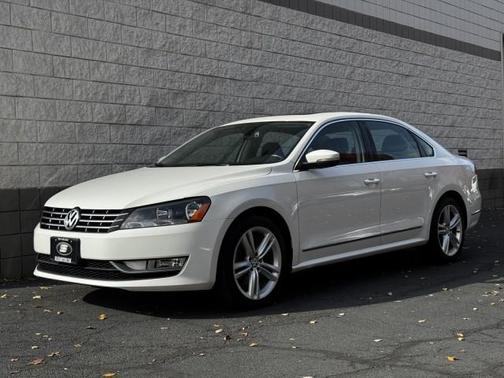 2014 Volkswagen Passat 2.0L TDI DSG SEL Premium