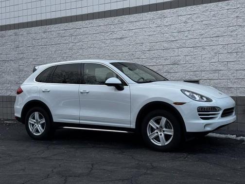 2013 Porsche Cayenne Base