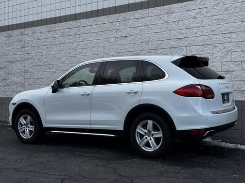 2013 Porsche Cayenne Base