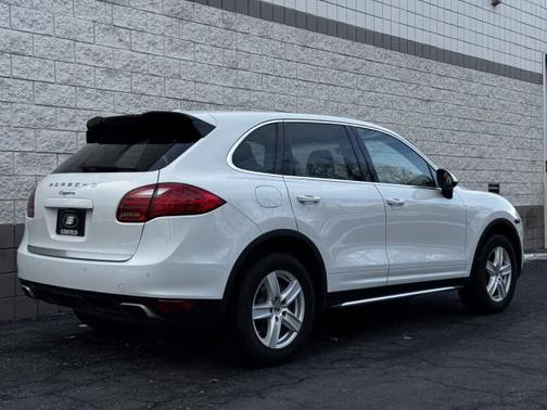 2013 Porsche Cayenne Base