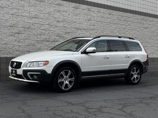 2015 Volvo XC70 T6