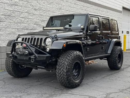 2017 Jeep Wrangler Unlimited Sahara
