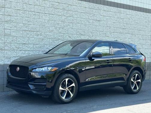 2017 Jaguar F-PACE 35t Premium