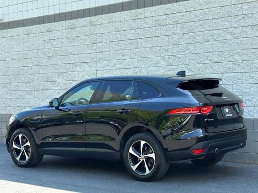 2017 Jaguar F-PACE 35t Premium