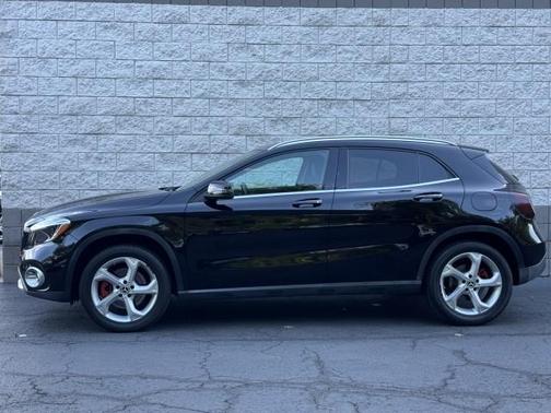 2018 Mercedes-Benz GLA 250 Base 4MATIC