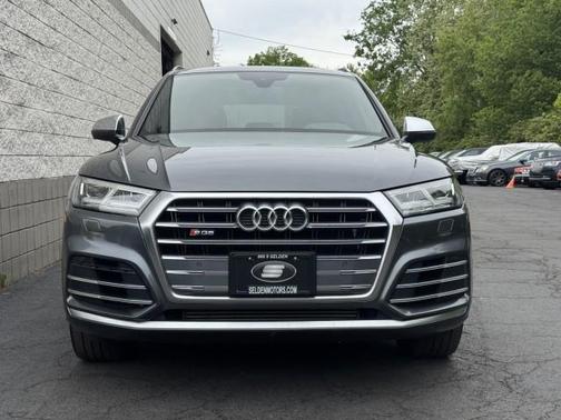 Daytona Gray Pearl Effect 2020 Audi SQ5 3.0T Premium Plus