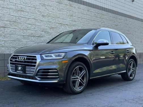 Daytona Gray Pearl Effect 2020 Audi SQ5 3.0T Premium Plus