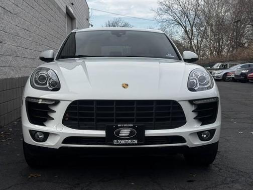 2017 Porsche Macan Base