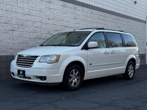 2008 Chrysler Town & Country Touring