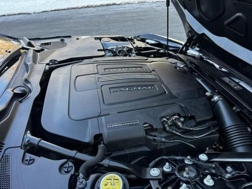 2018 Jaguar F-TYPE 340HP