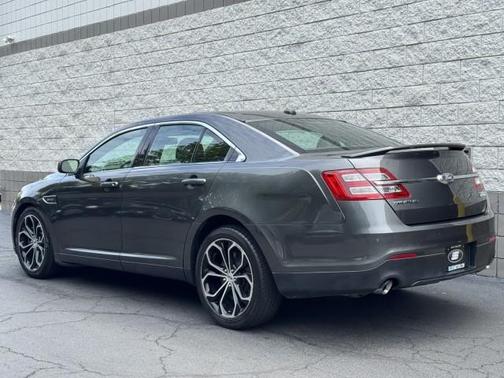 2017 Ford Taurus SHO