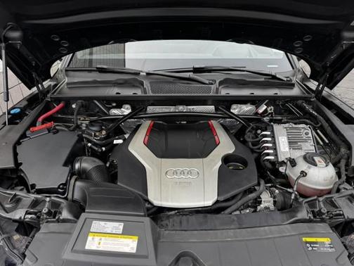 Daytona Gray Pearl 2018 Audi SQ5 3.0T Prestige