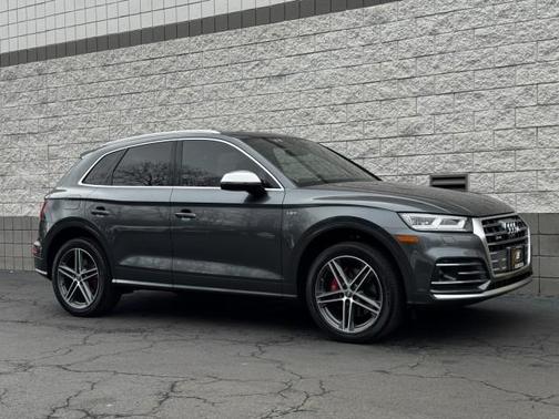 Daytona Gray Pearl 2018 Audi SQ5 3.0T Prestige