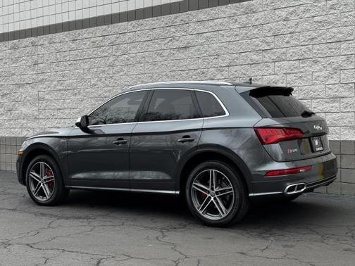 Daytona Gray Pearl 2018 Audi SQ5 3.0T Prestige