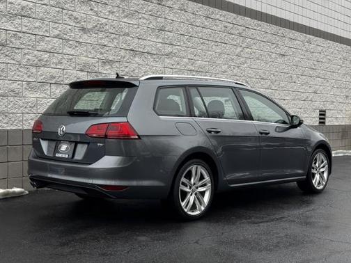2015 Volkswagen Golf SportWagen S
