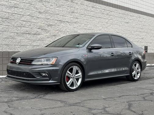 2017 Volkswagen Jetta GLI
