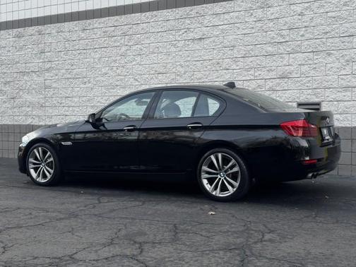 2016 BMW 528 i xDrive