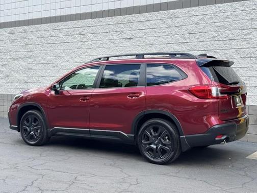 Crimson Red Pearl 2025 Subaru Ascent Onyx Edition Touring