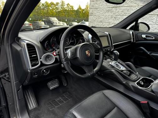 2014 Porsche Cayenne 