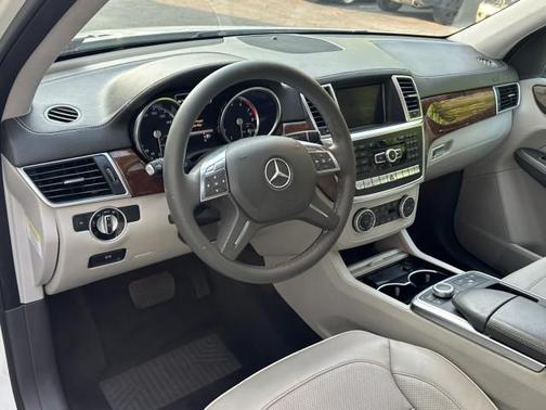 2013 Mercedes-Benz M-Class ML 550 4MATIC