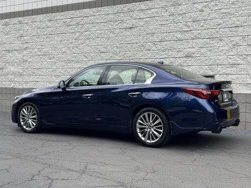 2023 INFINITI Q50 LUXE