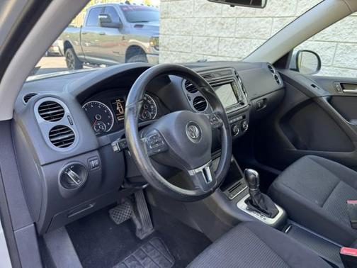 2014 Volkswagen Tiguan 4MOTION Auto S